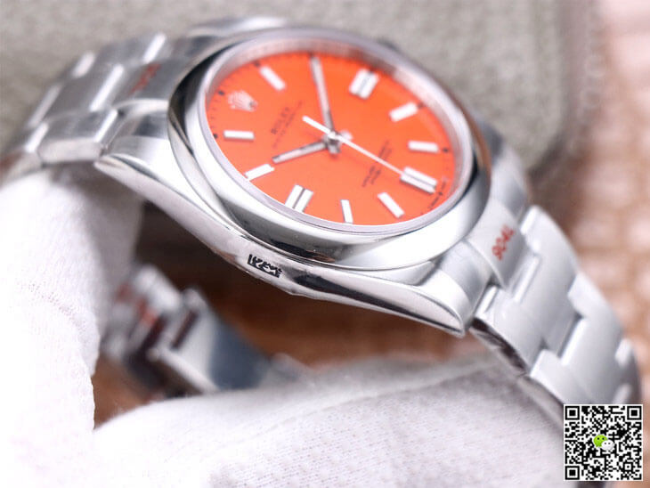 Rolex Oyster Perpetual M124300-0007 41MM EW Factory Coral Red Dial