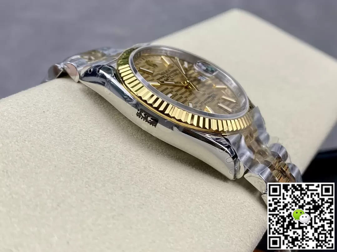 Rolex Datejust M126233-0039 36MM VS Factory Yellow Gold