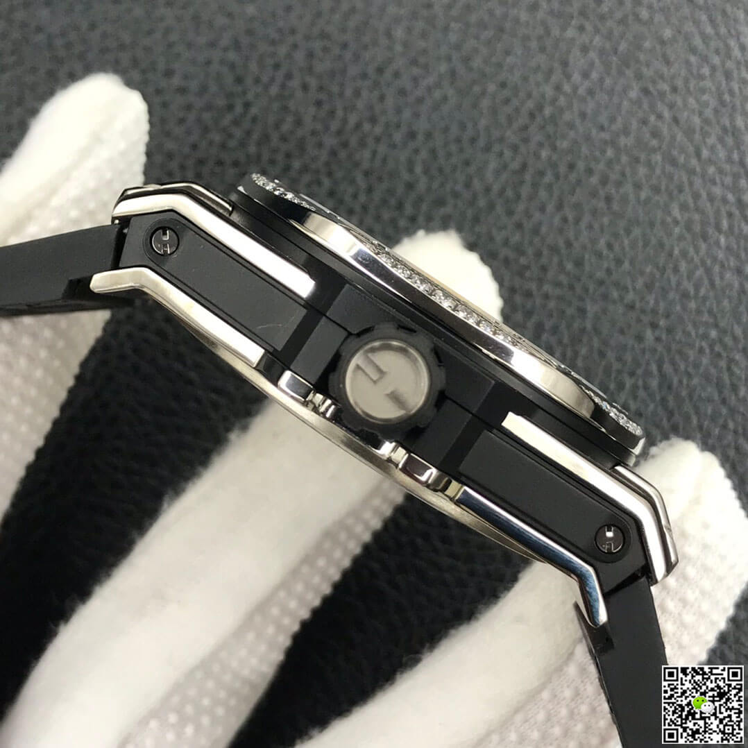 Hublot Big Bang 415.NX.1112.VR.1704.MXM17 WWF Factory Black Dial