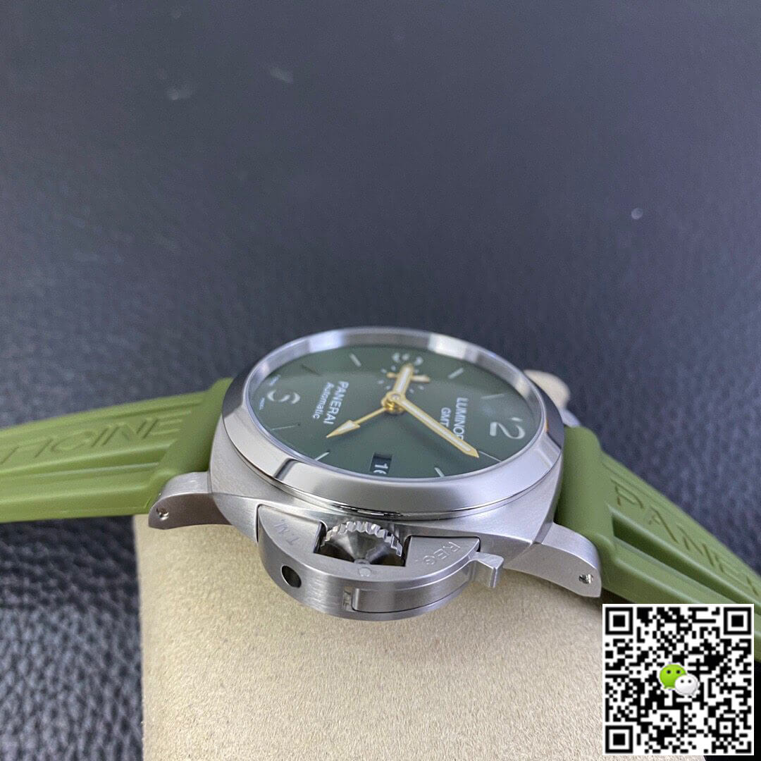 Panerai Luminor PAM01056 VS Factory Green Rubber Strap