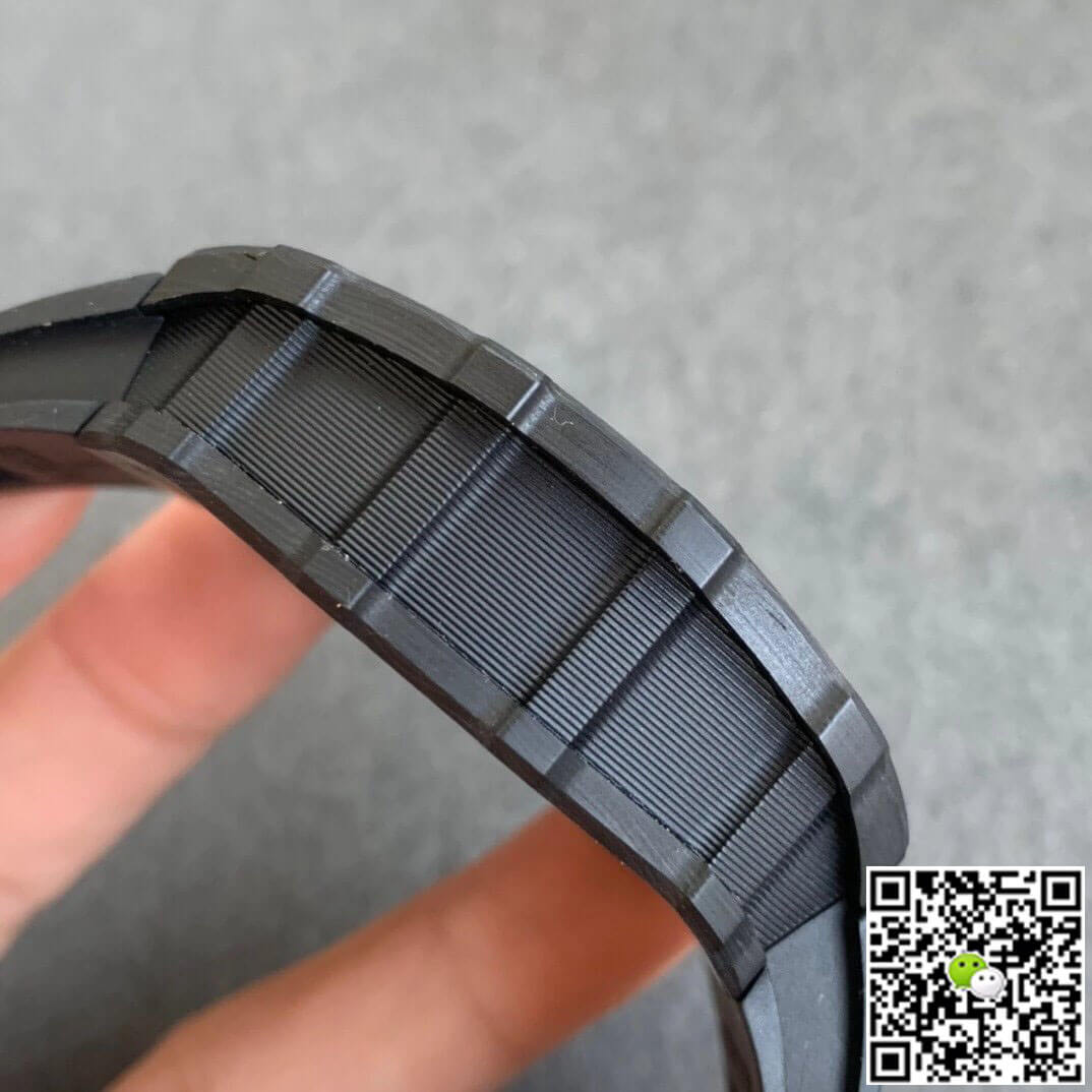 Richard Mille RM035-02 KV Factory Carbon Fiber Black Rubber Strap