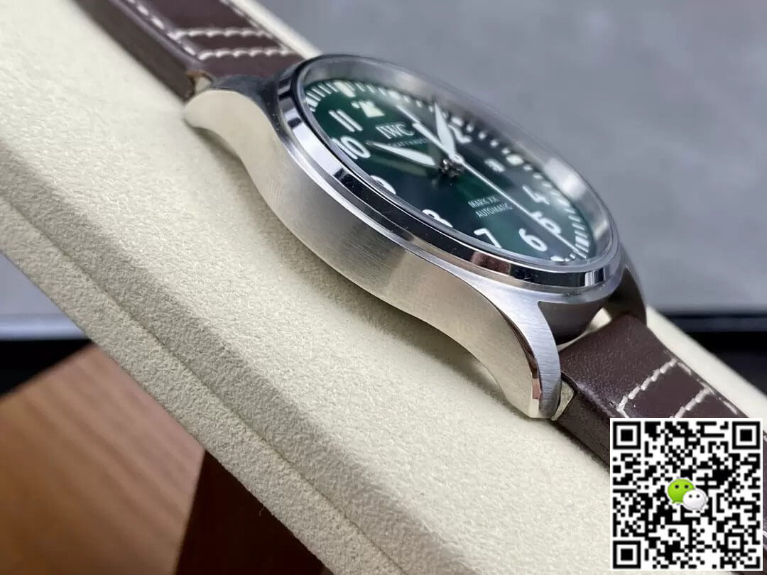 IWC Pilot IW328205 M+ Factory Brown Strap