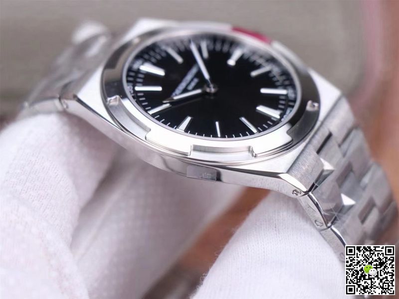 Vacheron Constantin Overseas 2000V/120G-B122 Ultra Thin XF Factory Black Dial