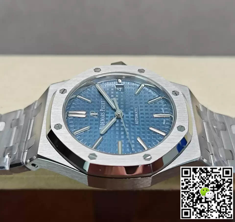 Audemars Piguet Royal Oak 15450ST.OO.1256ST.03 APS Factory Blue Dial