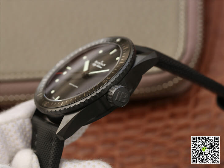 Blancpain Fifty Fathoms Bathyscaphe 5000-0130-B52-B GF Factory Black Ceramic