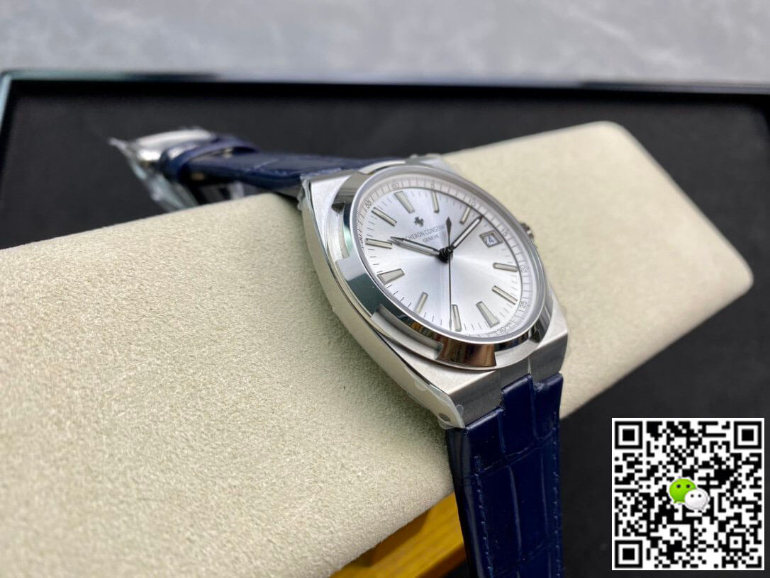 Vacheron Constantin Overseas 4500V 8F Factory Blue Leather Strap