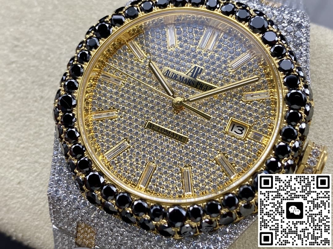Audemars Piguet Royal Oak 15400OR.024 AMG Factory Diamond Crown