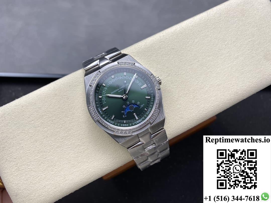 Vacheron Constantin Overseas 4000V-B916 GR Factory with see-through case back