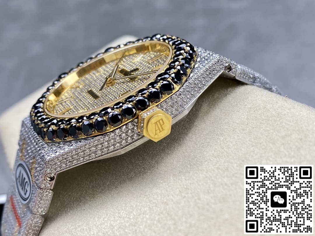 Audemars Piguet Royal Oak 15400OR.024 AMG Factory Diamond Crown
