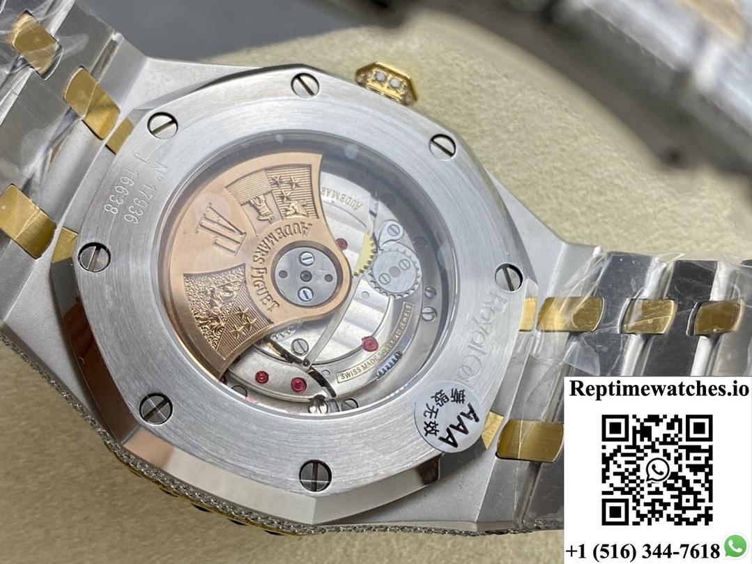 Audemars Piguet Royal Oak 15400OR.024 AMG Factory Diamond Crown