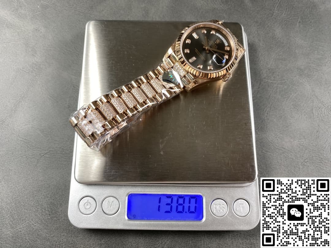 Rolex Day-Date M128235-0051 8+ Factory Diamond Dial