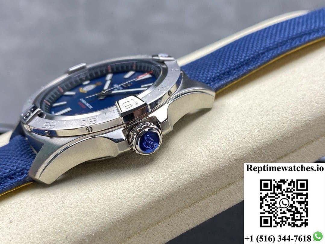 Breitling Avenger A17328101C1X1 BLS Factory Date Display