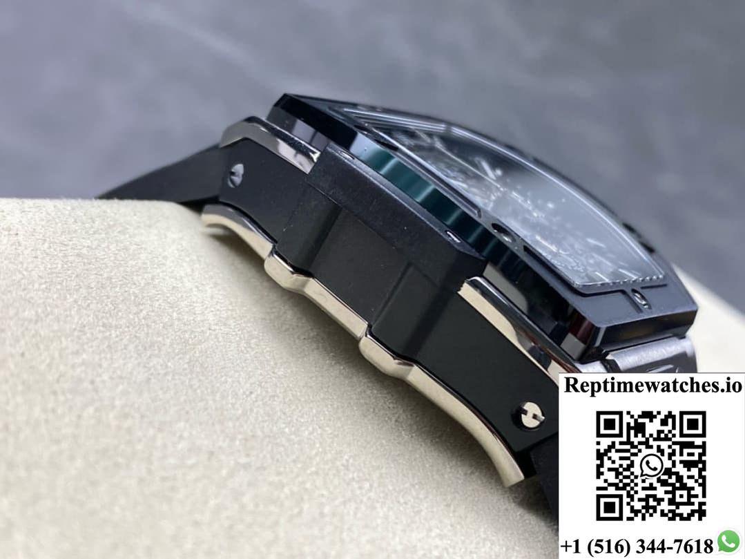 Hublot Big Bang Soul 642.NM.0170.RX BB Factory stick-shaped hour markers