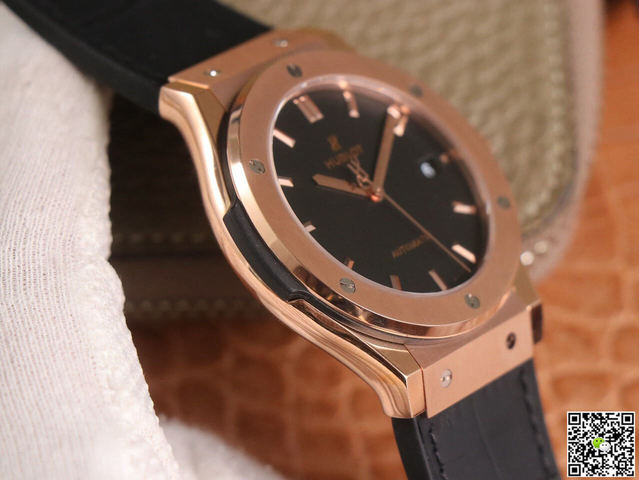 Hublot Classic Fusion 511.OX.1181.LR WWF Factory Rose Gold Black Dial