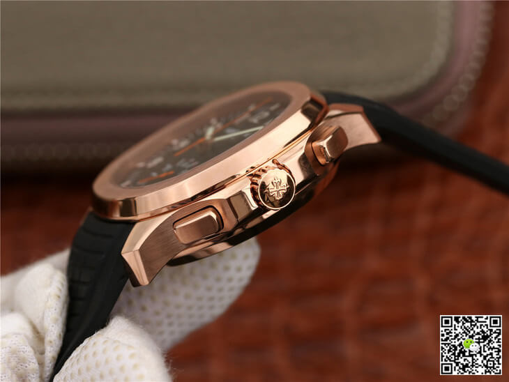 Patek Philippe Aquanaut 5968A-001 Rose Gold