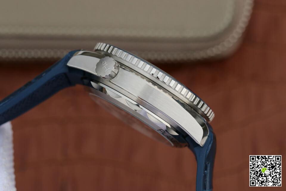 Omega Seamaster Ocean Planet 600M 215.33.46.51.03.001 OM Factory Blue Dial