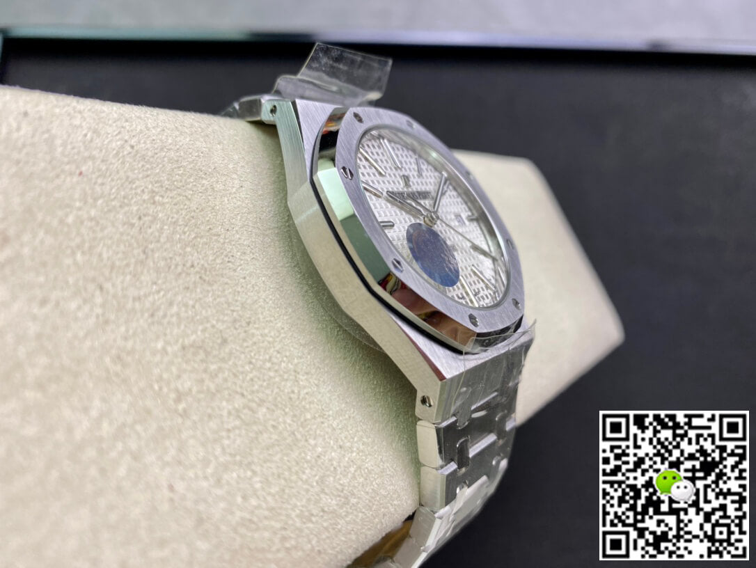 Audemars Piguet Royal Oak 15400ST.OO.1220ST.02 APS Factory Stainless Steel