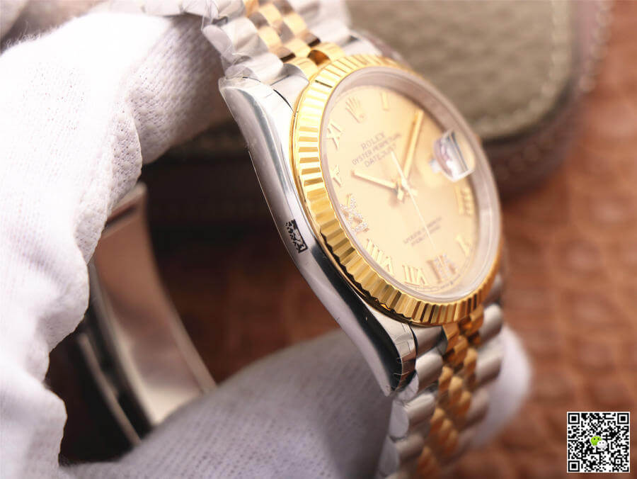 Rolex Datejust 126233 EW Factory Diamond Gold Dial