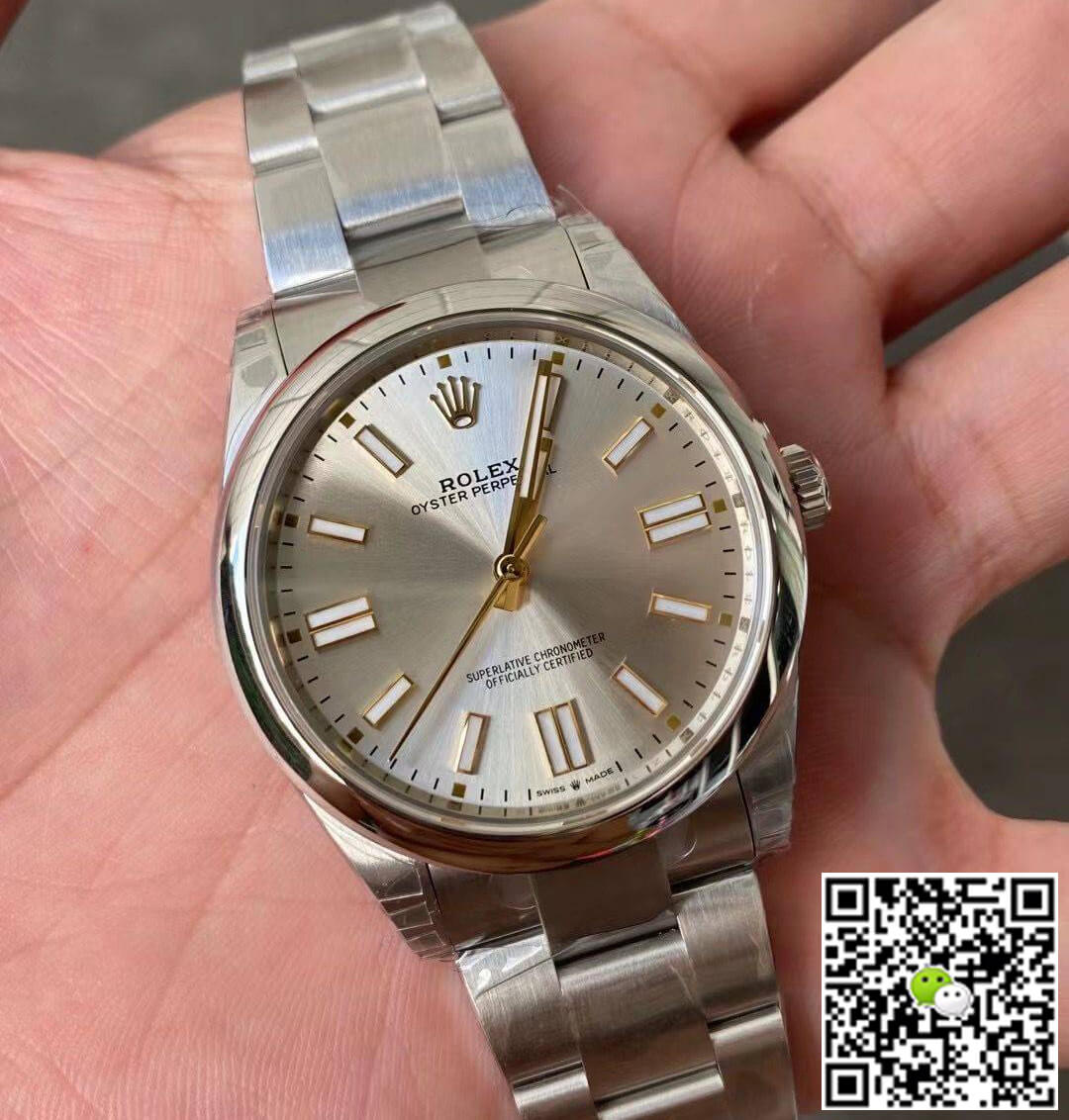 Rolex Oyster Perpetual M124300-0001 41MM VS Factory Stainless Steel