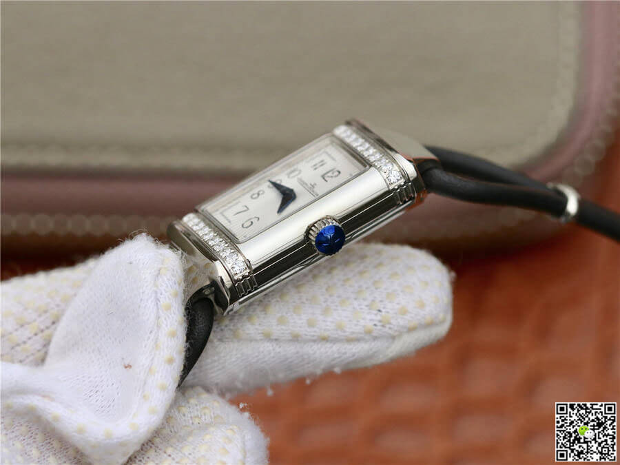 Jaeger-LeCoultre Reverso MG Factory Diamond White Dial