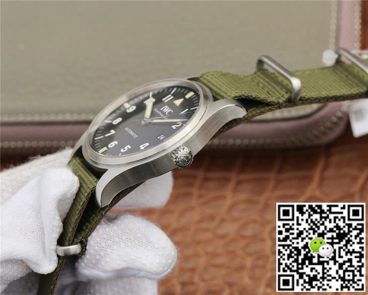 IWC Pilot IW327007 M+ Factory Black Dial