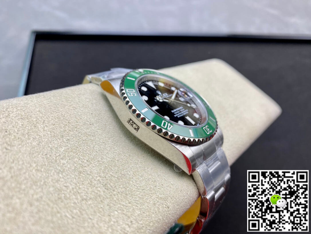 Rolex Submariner M126610LV-0002 VS Factory Green Bezel