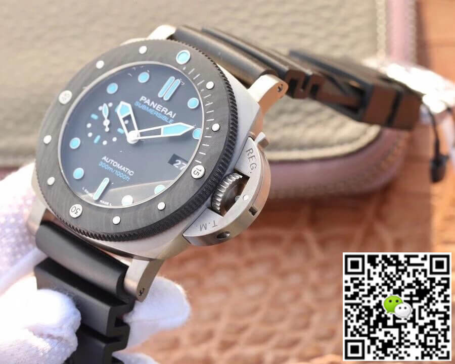Panerai Submersible PAM00799 VS Factory Titanium Case