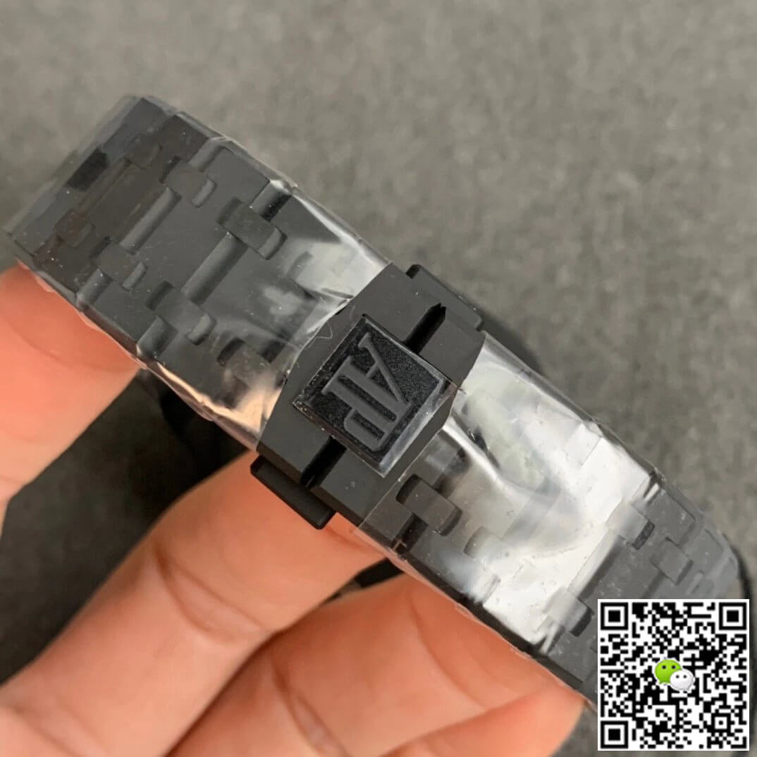 Audemars Piguet Royal Oak 15400 DLC Version ZF Factory Frosted Black Dial