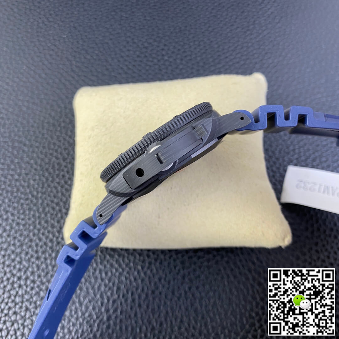 Panerai Submersible PAM01232 VS Factory Carbon Fiber Case