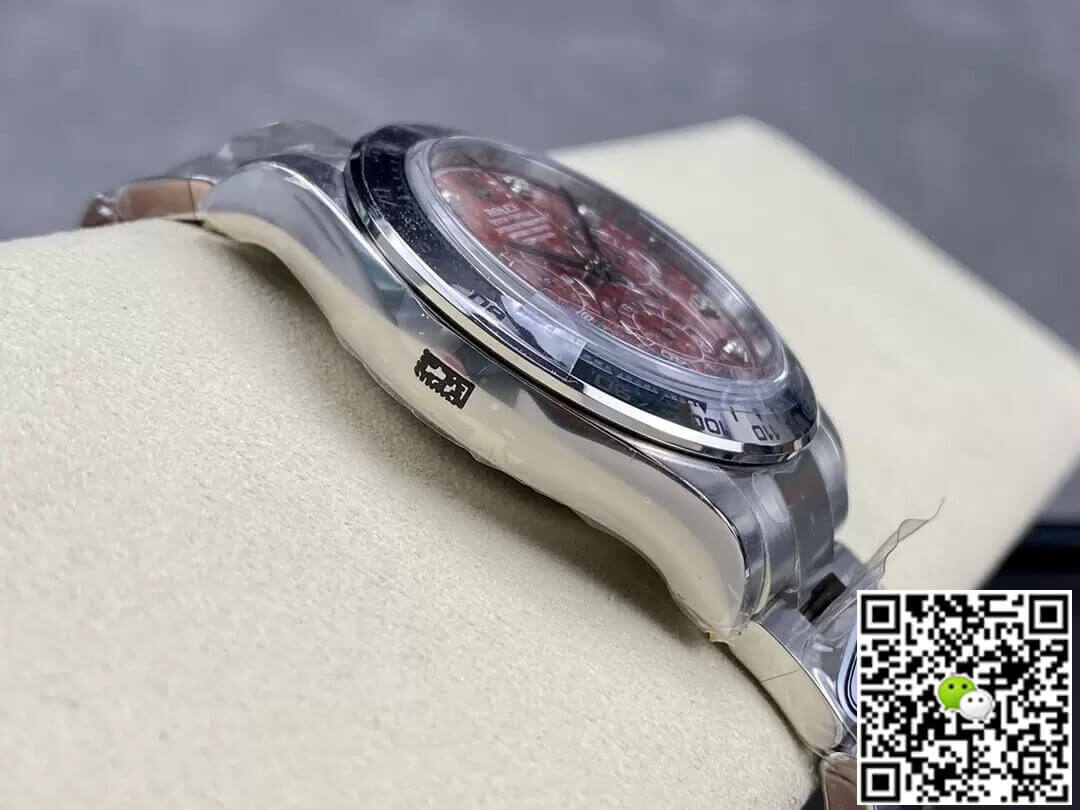 Rolex Cosmograph Daytona 116589 Clean Factory Pomegranate Dial