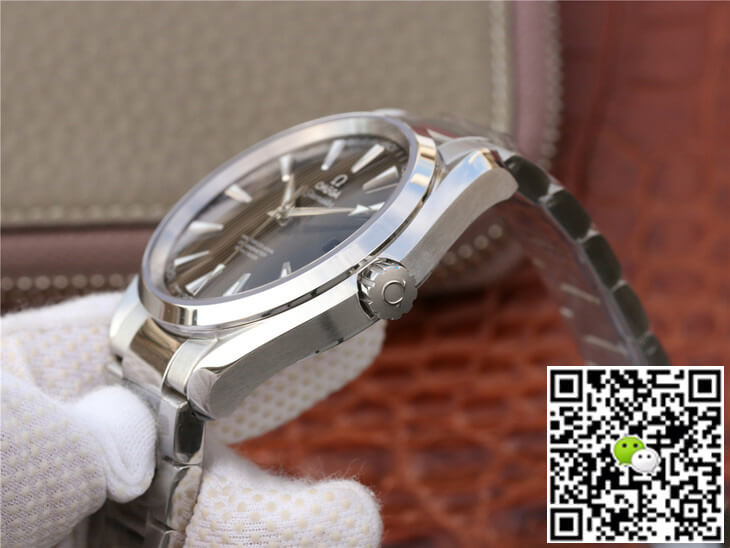 Omega Seamaster 231.10.42.21.06.001 VS Factory Dark Black Dial