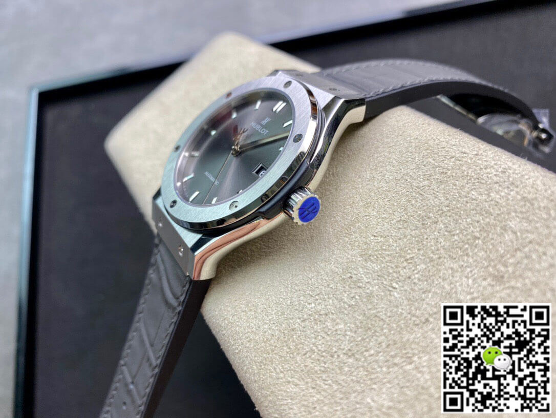 Hublot Classic Fusion 542.NX.7071.LR 42MM WWF Factory Grey Dial