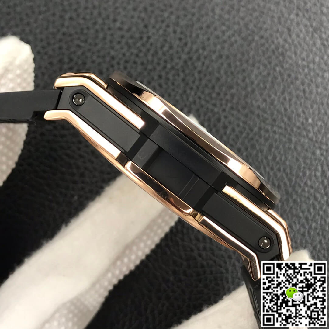Hublot Big Bang 415.OX.1118.VR.MXM17 WWF Factory Gold Dial