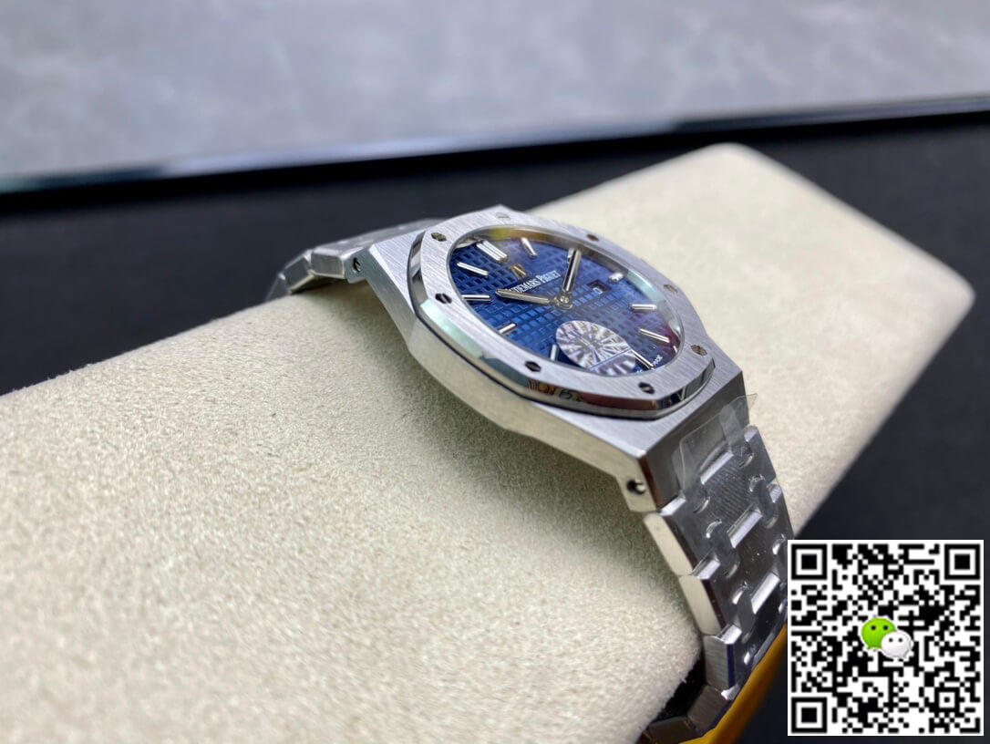 Audemars Piguet Royal Oak Quartz 67650ST.OO.1261ST.01 JF Factory Blue Dial