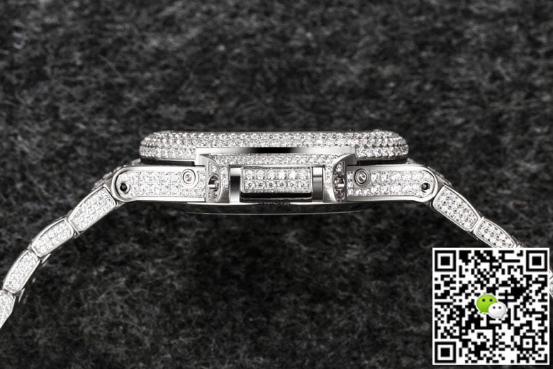 Patek Philippe Nautilus 5726 R8 Factory Gypsophila Diamond White Dial