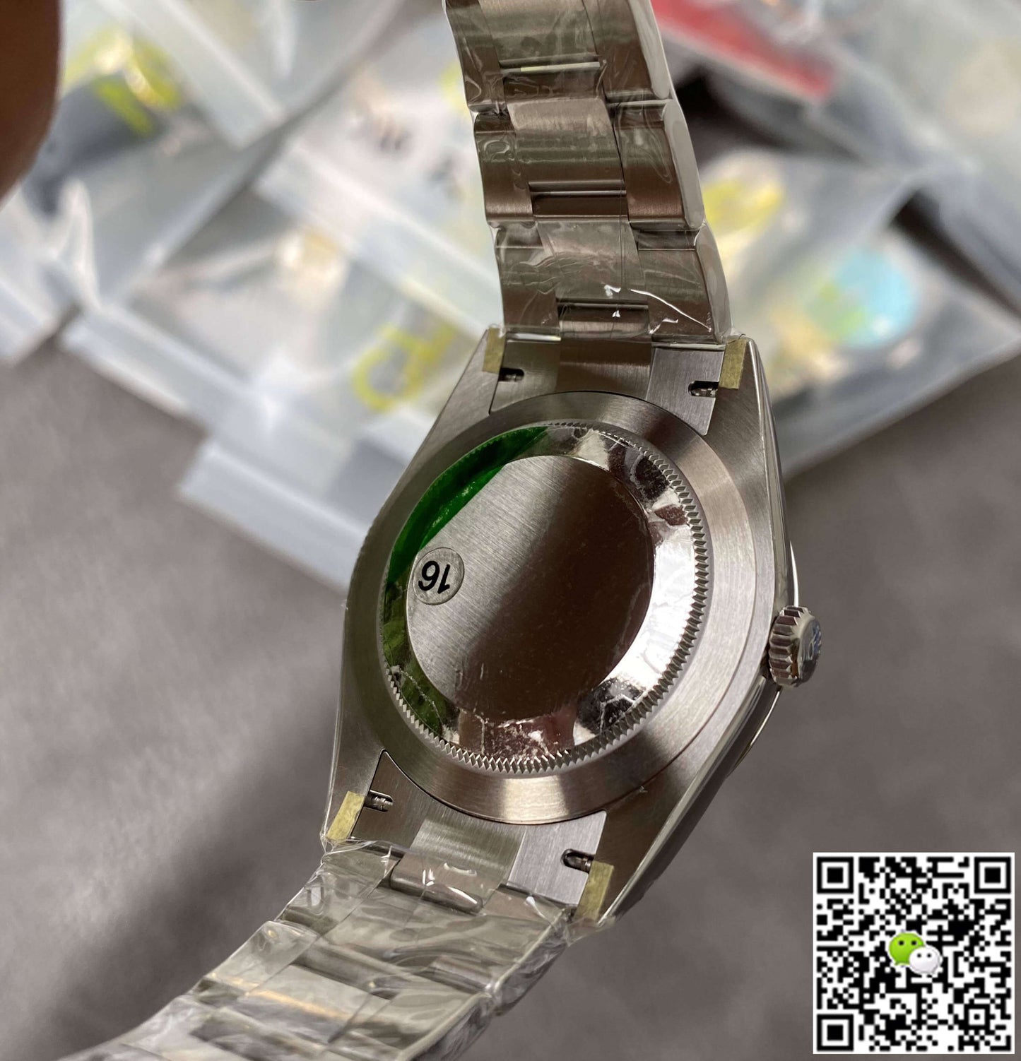 Rolex Oyster Perpetual 41MM M124300-0004 VS Factory Yellow Dial