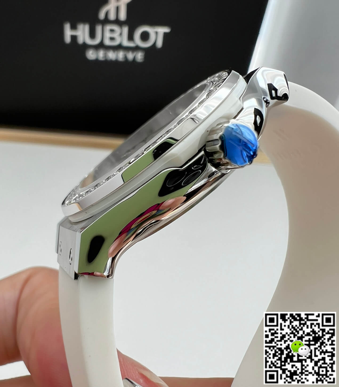 Hublot Classic Fusion 582.NX.2610.RX.1204 33MM HB Factory White Dial
