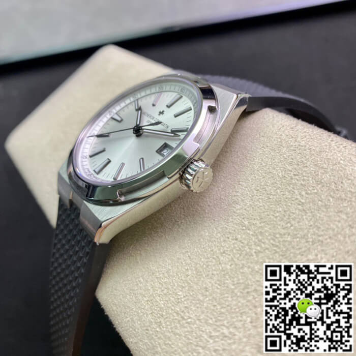 Vacheron Constantin Overseas 4500V 8F Factory Black Rubber Strap