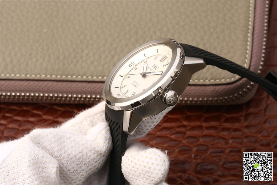 IWC Aquatimer IW329003 V6 Factory Silver White Dial