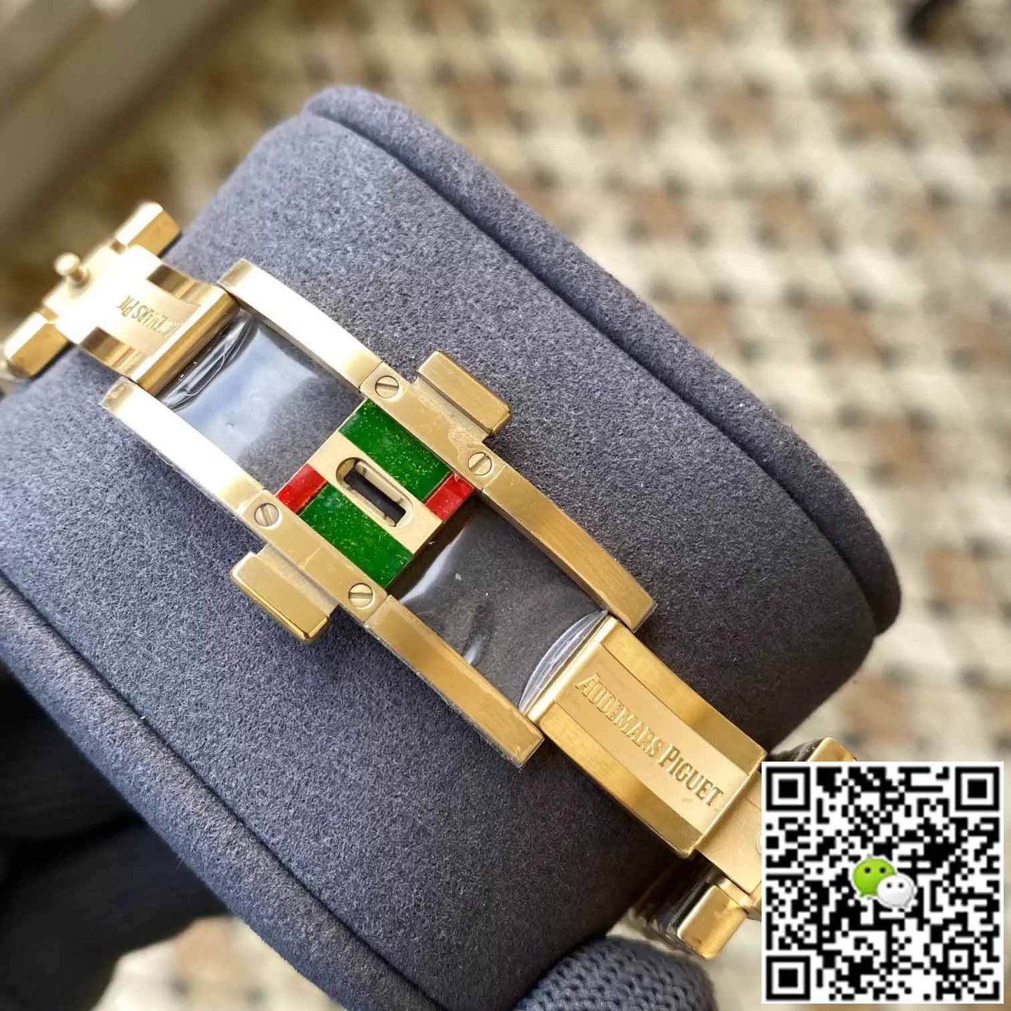 Audemars Piguet Royal Oak 26574BA.OO.1220BA.01 APS Factory Yellow Gold