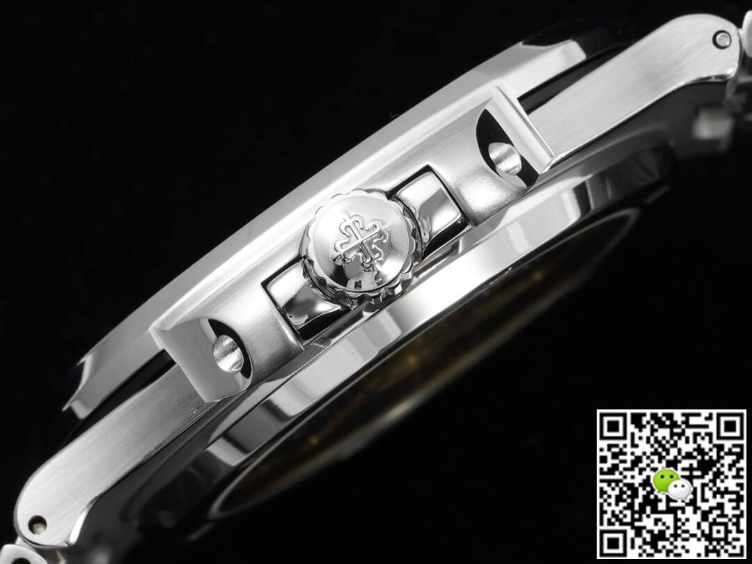 Patek Philippe Nautilus 5711 GR Factory Diamond-Set White Dial