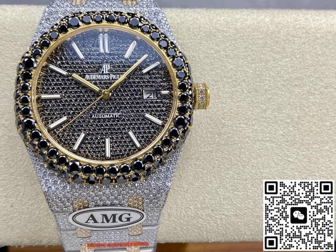 Audemars Piguet Royal Oak 15400OR.025 AMG factory transparent case back