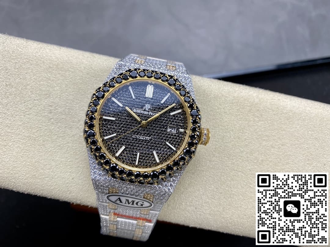 Audemars Piguet Royal Oak 15400OR.025 AMG factory transparent case back