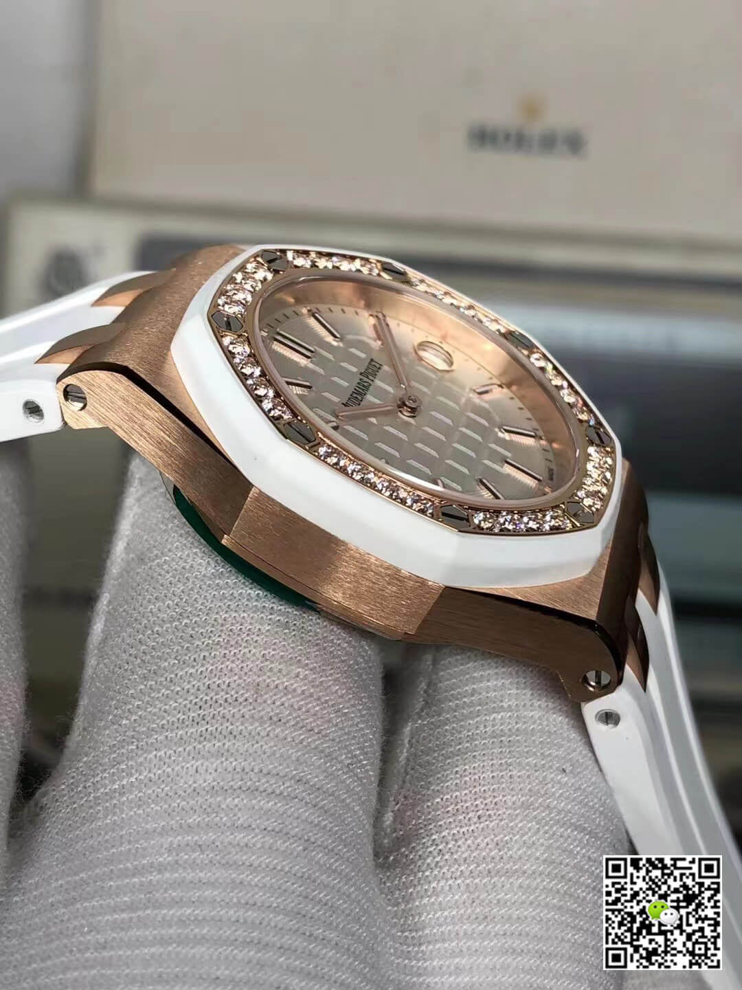 Audemars Piguet Royal Oak Offshore 67540OK.ZZ.A010CA.01 18k Rose Gold