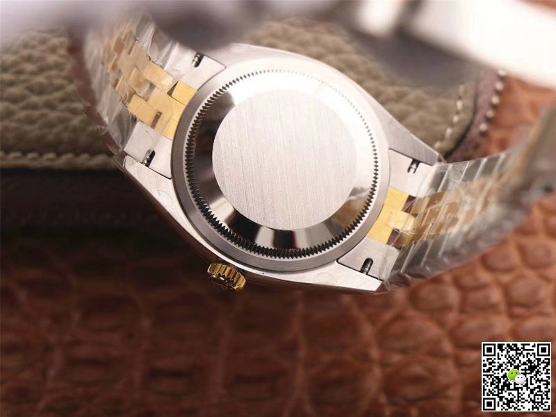 Rolex Datejust M126233-0017 EW Factory Champagne Dial