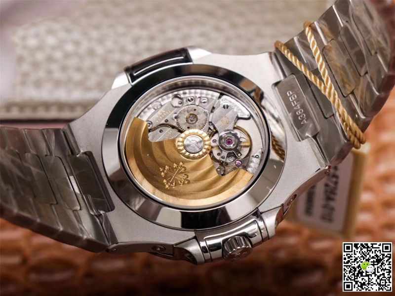 PF Factory Patek Philippe Nautilus 5726/1A-014 Moonphase Blue Gradient Black Dial