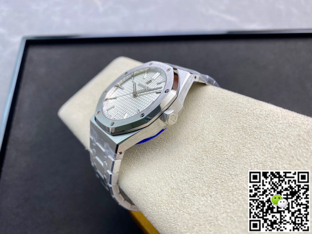 Audemars Piguet Royal Oak 15500ST.OO.1220ST.04 ZF Factory White Dial