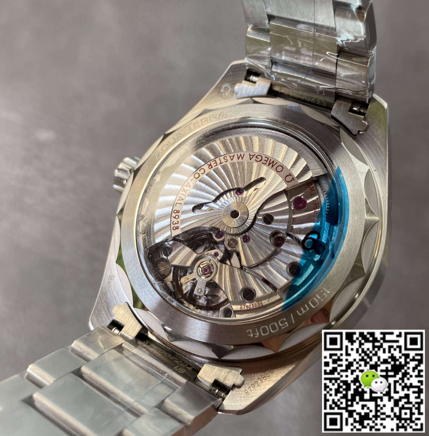 Omega Seamaster 220.30.43.22.10.001 VS Factory Green Dial