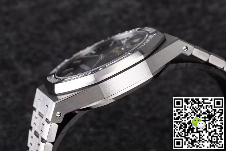 Audemars Piguet Royal Oak Tourbillon 26521BC.ZZ.1220BC.01 R8 Factory Diamond-set Bezel