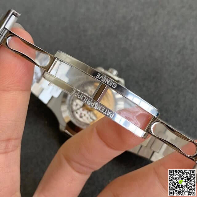 Patek Philippe Nautilus 5726/1A-014 Moonphase GR Factory Stainless Steel Strap